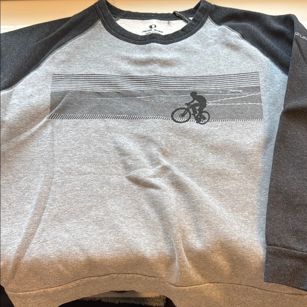 Pearl Izumi Crewneck Sweater in Gray and Black with Cycling Graphic